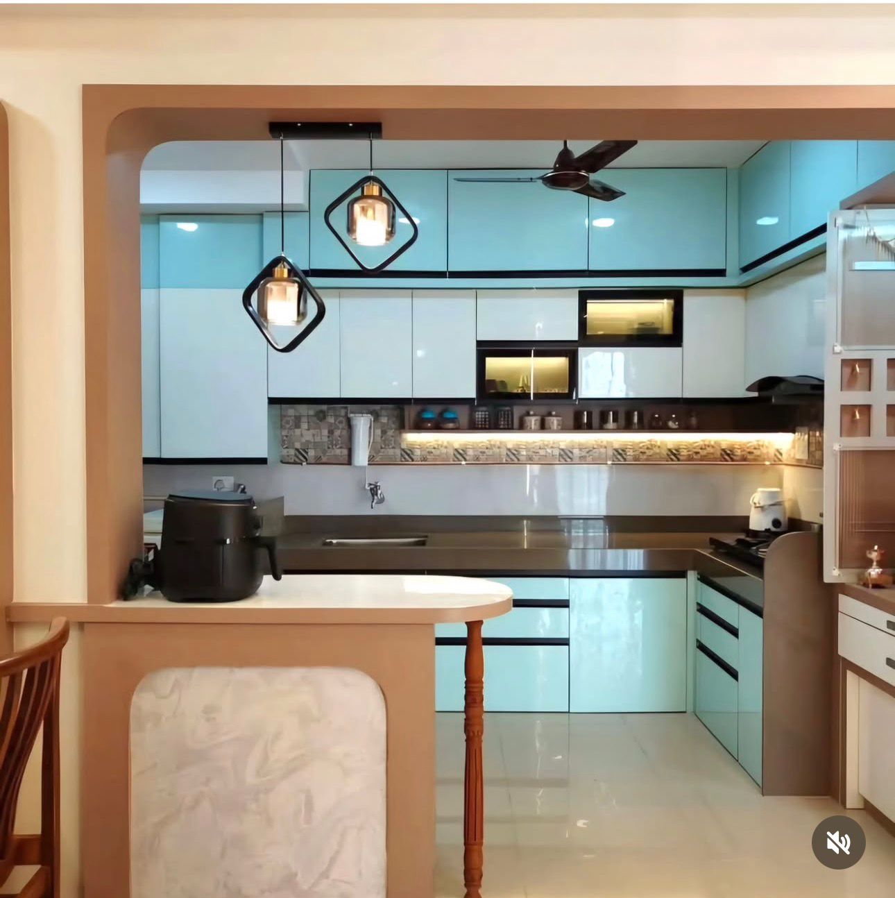 Contemporary Dining & Kitchen Space Designs Image 1